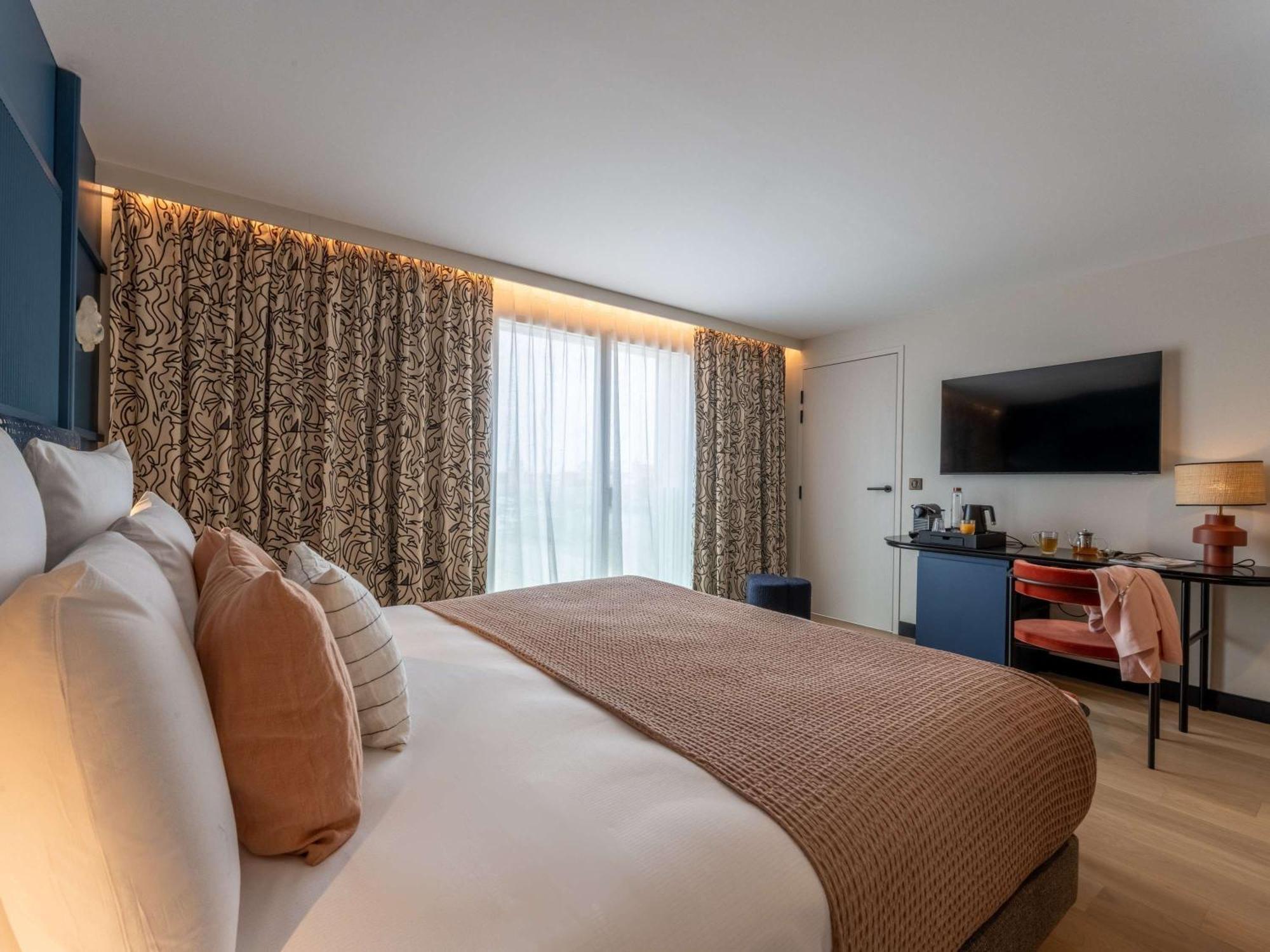 Mercure La Rochelle Vieux Port Екстериор снимка